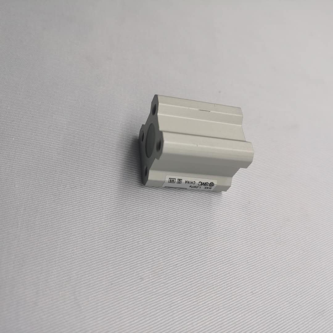 Цилиндр 42230822 CQ2A12-15D