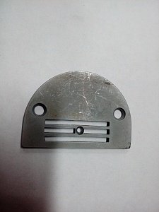Пластина игольная B1109-450-DOO (1022М) большое отв)