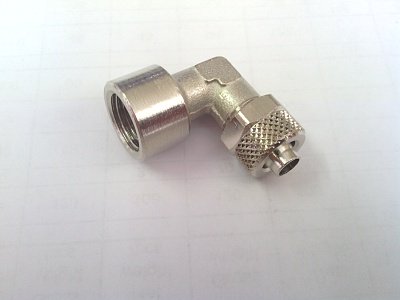 Переходник угловой для трубки ПВХ 10mm R0688 1/4 gw