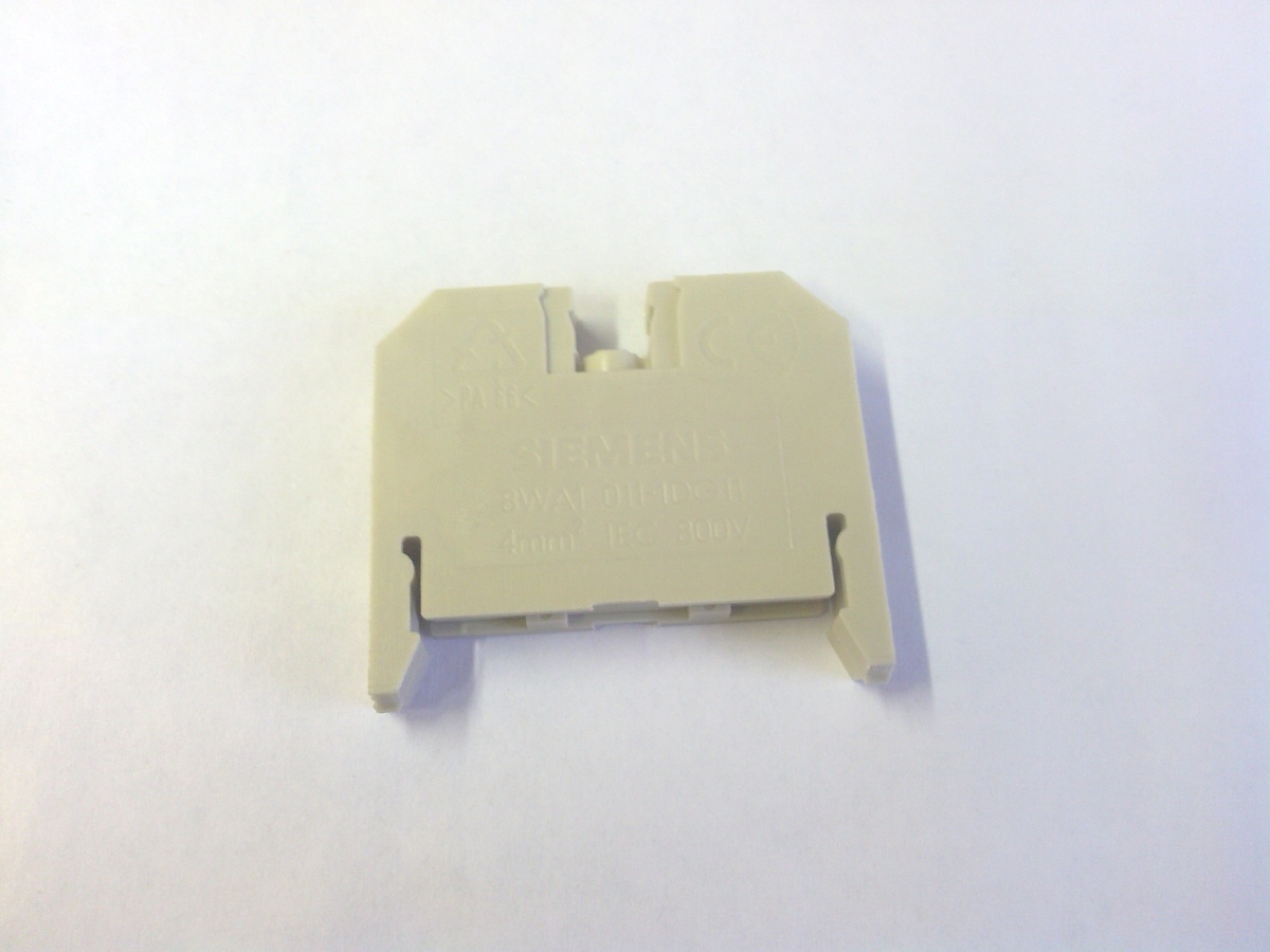 Корпус предохранителя для MPV  A0225